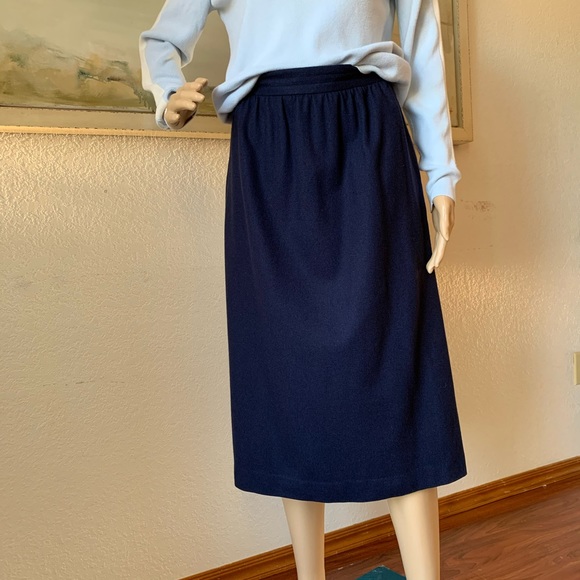 Haberdashery Collection navy wool skirt - Picture 3 of 14